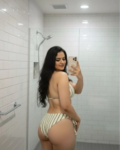sexy Lucknow escort